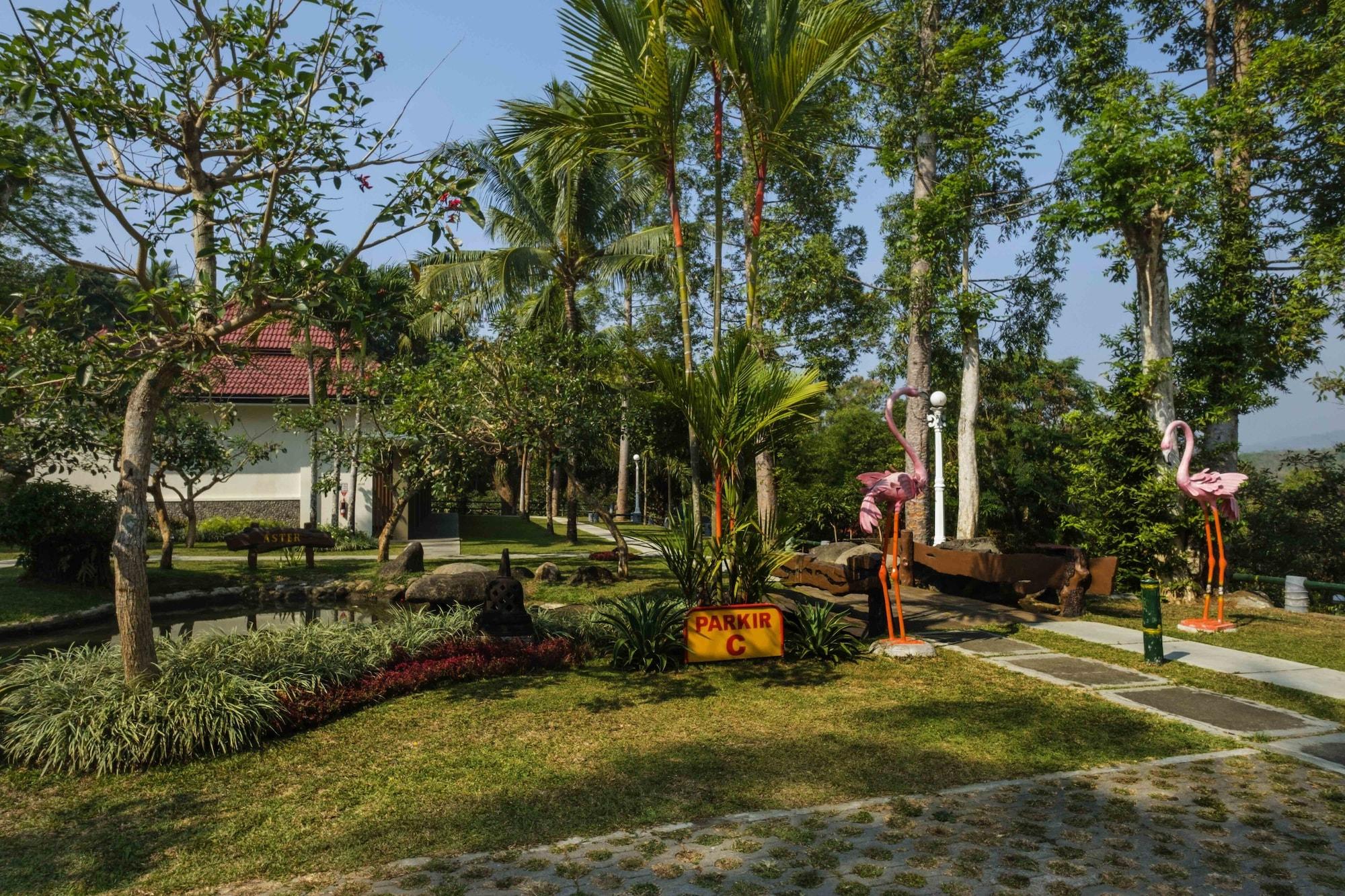 מגלאנג Puri Asri Hotel & Resort מראה חיצוני תמונה