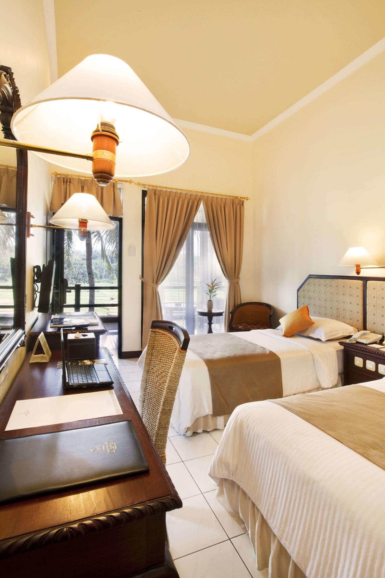 מגלאנג Puri Asri Hotel & Resort מראה חיצוני תמונה