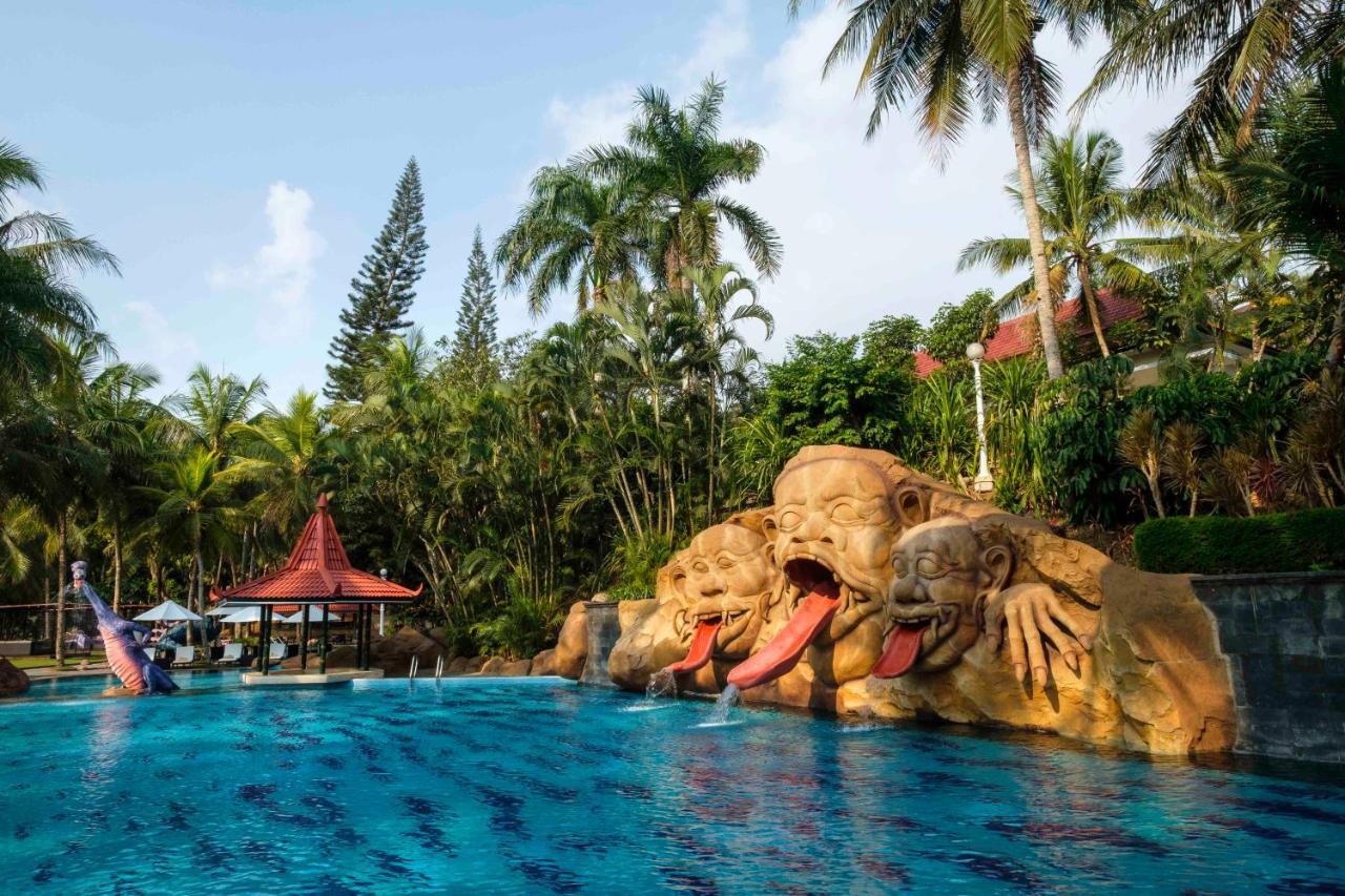 מגלאנג Puri Asri Hotel & Resort מראה חיצוני תמונה