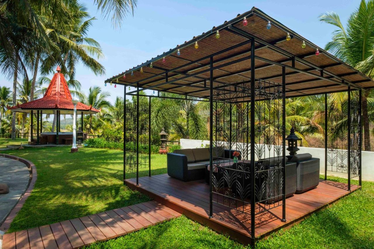 מגלאנג Puri Asri Hotel & Resort מראה חיצוני תמונה